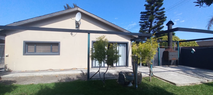 4 Bedroom Property for Sale in Wetton Western Cape